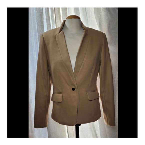 NWOT Banana Republic Camel Blazer - Picture 3 of 14
